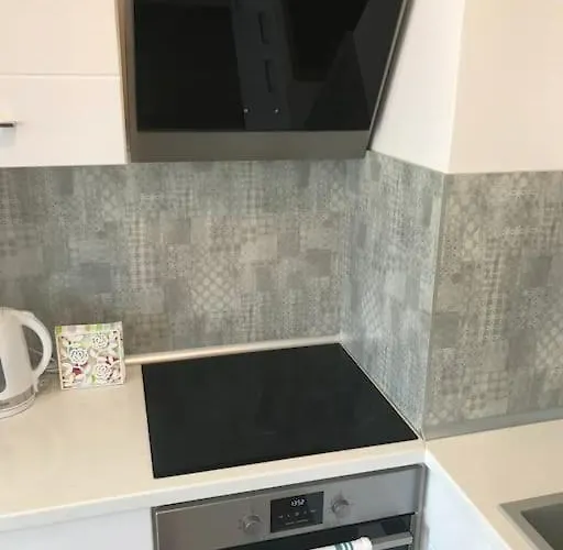 Hot Main Square Newly Built Modern Apartman *